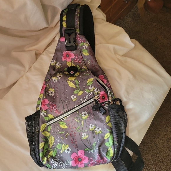 MOSISO Mini Sling Backpack - Picture 5 of 11